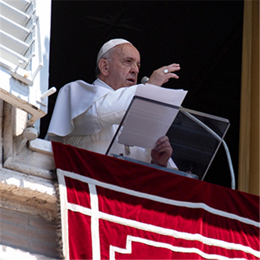 POPE’S MESSAGE | Jesus looks upon His Church with tenderness and love