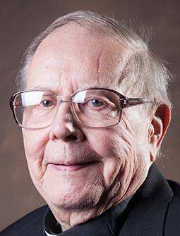 OBITUARY | Father Charles Deister | Articles | Archdiocese of St Louis