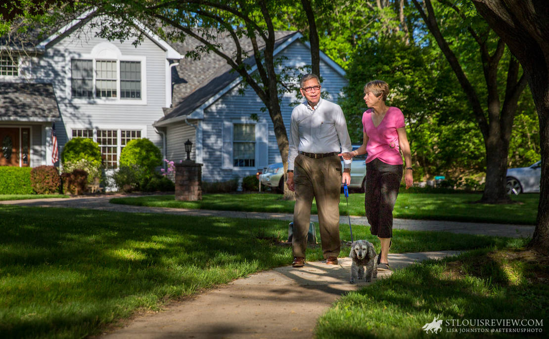 Dr. Dan and Marlene Lischwe walked their dog, Sonny, around their neighborhood on May 7. The couple recently completed St. Louis University’s Next Chapter program, a six-month guided journey to help retirees and soon-to-be retirees discern their futures in the Ignatian Tradition.