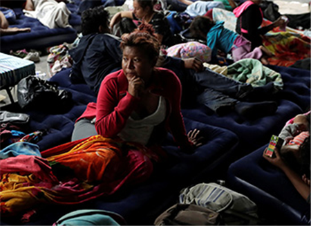 Scalabrini shelter in Guatemala swamped by Hondurans seeking safety