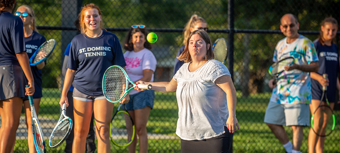 Tennis team’s outreach is a hit with guest players
