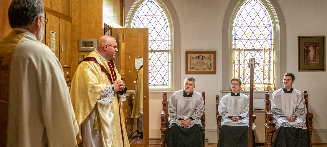 Cardinal Glennon College seminarians continue formation at Ste. Genevieve Parish in midst of coronavirus outbreak