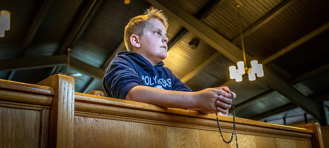 Student-led Rosary at Holy Rosary School teaches leadership, love for devotion