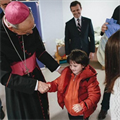 In Ukraine, Archbishop Lori sees resilience, helps distribute Knights’ aid