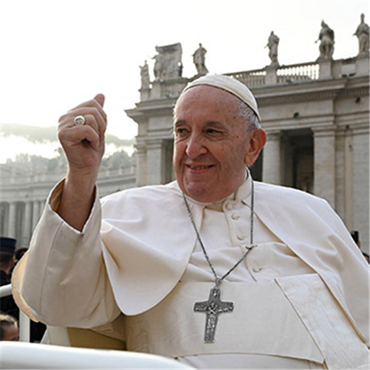 Pope to grandparents, elderly: We must lead revolution of tenderness