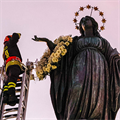 On Immaculate Conception, pope asks Mary to watch over people plunged into ‘spiral of violence’